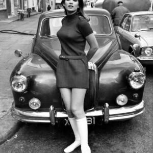 Photos sympas de filles en bottes du début des années 1960 et des années 1970 _ nan